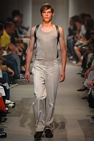 Look 28